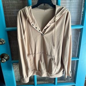 Large Women’s Khaki sweatshirt